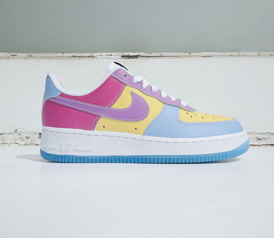 Nike Air Force 1 07 UV Editions \