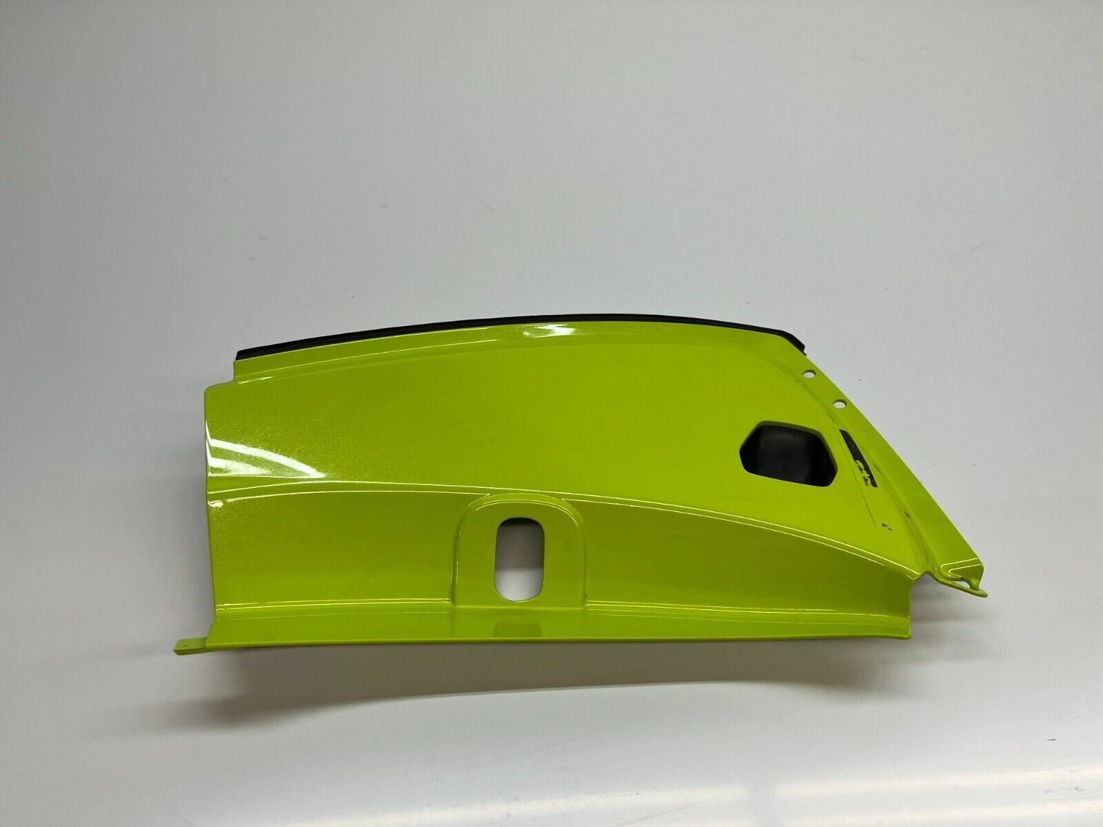 LAMBORGHINI HURACAN LP610 PASSENGER RIGHT RH DOOR JAM PANEL TRIM OEM 4T0853174A