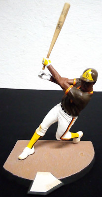 MCFARLANE COOPERSTOWN SPORTS FIGURE MLB TONY GWYNN #19 PADRES SERIES 7 A
