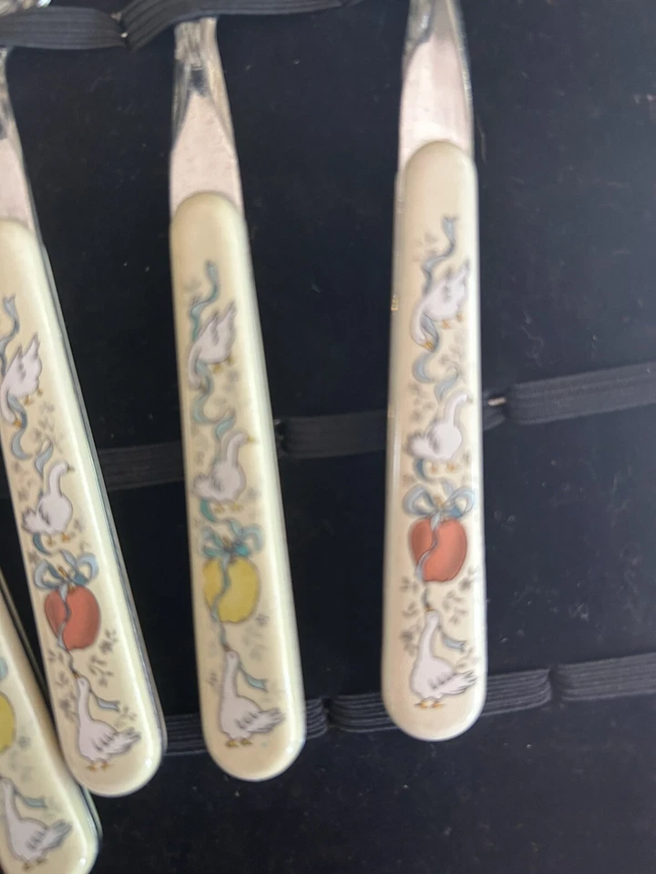 International Stoneware Marmalade 鹅和苹果 27 件套盒装 — 第 4/4 张图片