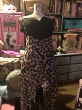 OXFORD CIRCUS Wild Animal Print Dress Size S