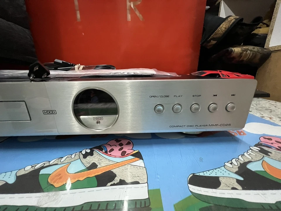 Music Hall Maverick CD25 - ¡Funciona muy bien! Foto 4 de 4