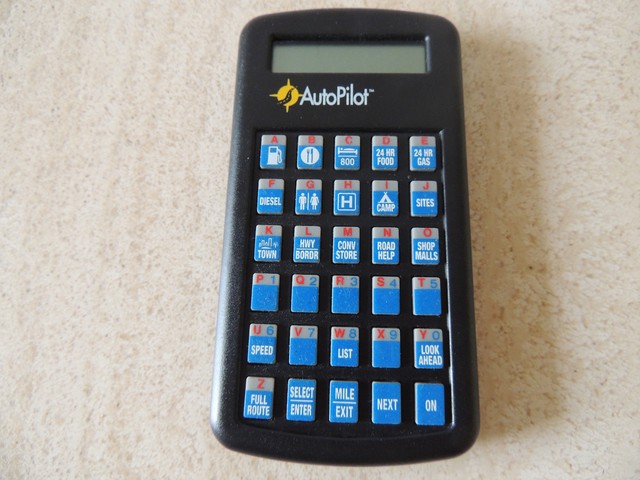 Ultradata Systems Autopilot Handheld Travel Computer Guide 250 Cities W/Manual Ultradata Systems Autopilot Handheld Travel Computer Guide 250 Cities W/Manual