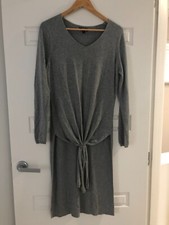 Simply Vera Wang V-Neck Spliced Knit - Size M - 5+ items free AU post