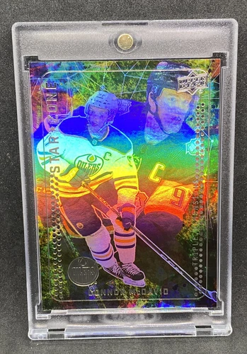 Connor McDavid RARE REFRACTOR INVESTMENT CARD SSP UPPER DECK OILERS MVP