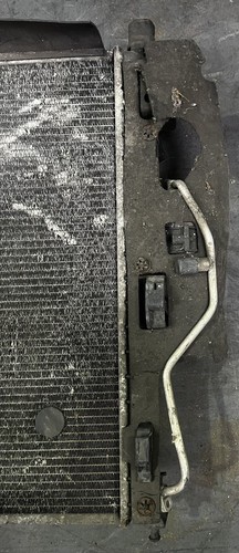 MERCEDES ML 270 2005 RADIATOR - Picture 7 of 9