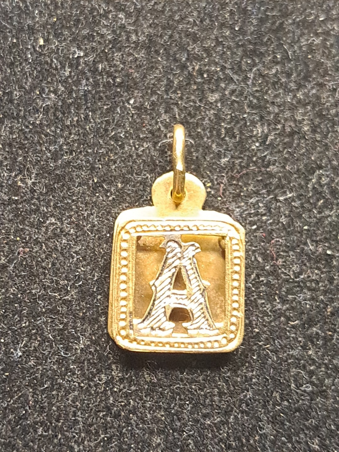 10k Solid Yellow Gold Designer INITIAL A Pendant … - image 2