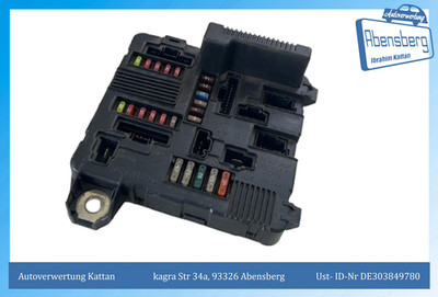Gebr. Original  Sicherungskastenmodul  für Renault Megane 8200306033 #4191