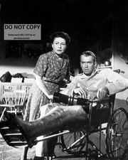 JAMES STEWART AND THELMA RITTER IN "REAR WINDOW" - 8X10 PUBLICITY PHOTO (MW-442)