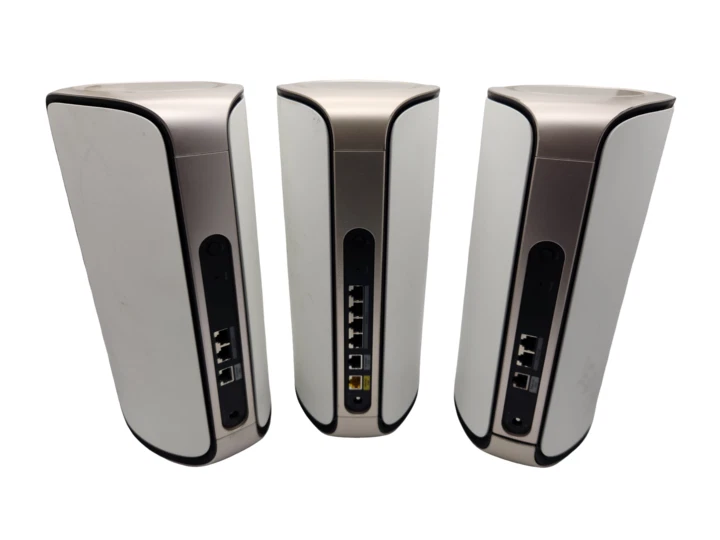 For Parts - NETGEAR Orbi 970 Series BE27000 Mesh Wi-Fi 7 System - RBE973S - 3pk - Image 2 of 4