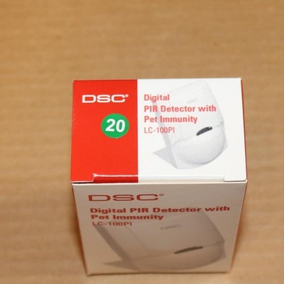One DSC LC-100PI Digital PIR Detector With Pet Immunity Motion Sensor