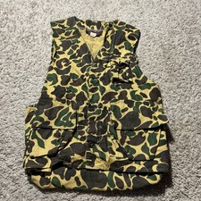 True Vintage 1970s Weather Rite Hunting Vest Duck Camo Cargo Vest Zip Pocket