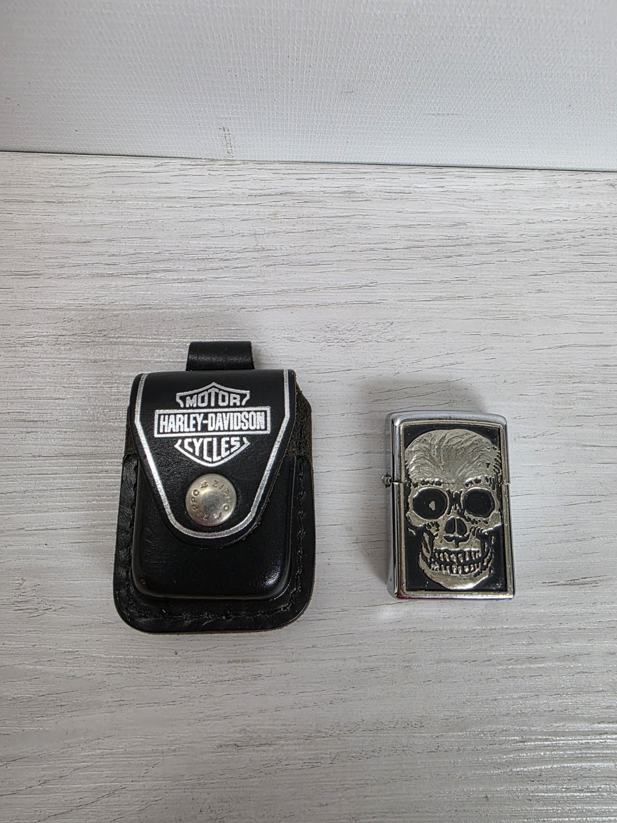 Harley-Davidson Genuine Leather Zippo Case With Zippo Skull Lighter