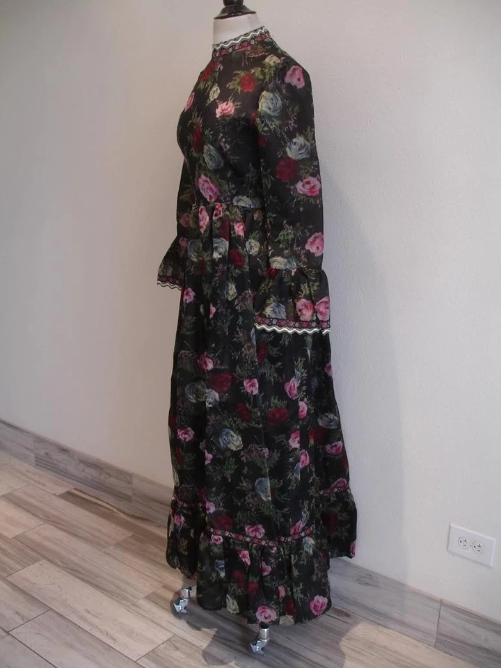 Vestido Largo Para Mujer M L De Colección Años 40 Tina Reader Original Negro Estampado Floral Foto 2 de 4