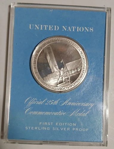 United Nations 25th Anniversary Commemorative Sterling Silver Proof Medal