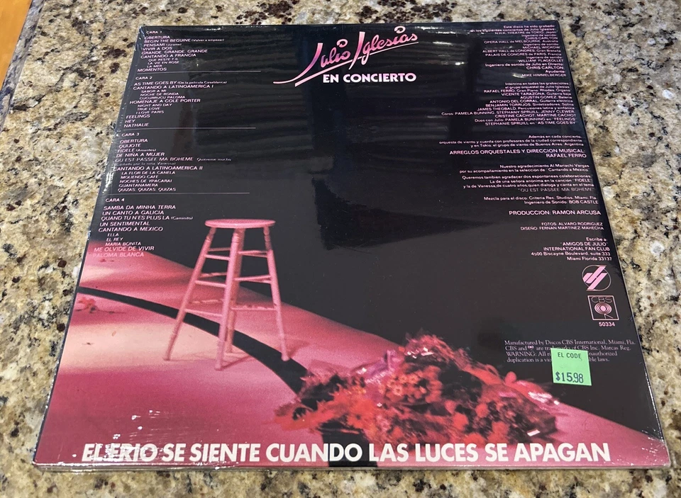 JULIO IGLESIAS- EN CONCIERTO CBS RECORDS 50334 DLP 2-RECORD SET NEW SEALED Foto 2 de 2