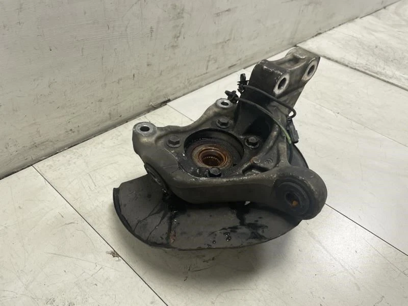 2010 TOYOTA PRIUS HYBRID FRONT RIGHT SPINDLE KNUCKLE WHEEL HUB OEM+ — 第 4/4 张图片