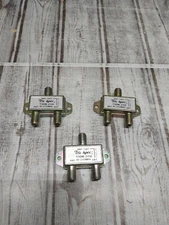 Tru-Spec 2 WAY PORT SPLITTER HFS-2/2150 900 MHZ - 2150 MHZ Lot of 3