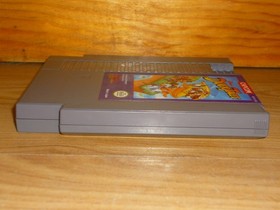 RARE NINTENDO NES DISNEY'S DUCKTALES GAME CARTRIDGE IN GREAT CONDITION