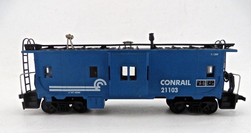HO Athearn Custom Bev-Bel CONRAIL Bay Window Caboose Excelente y en caja #21103 | Condition: Used