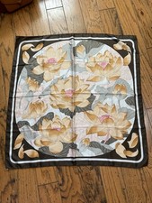 Hermes  Fleurs de Lotus" Silk Scarf Designed By Christiane Vauzelles Rare Vntg