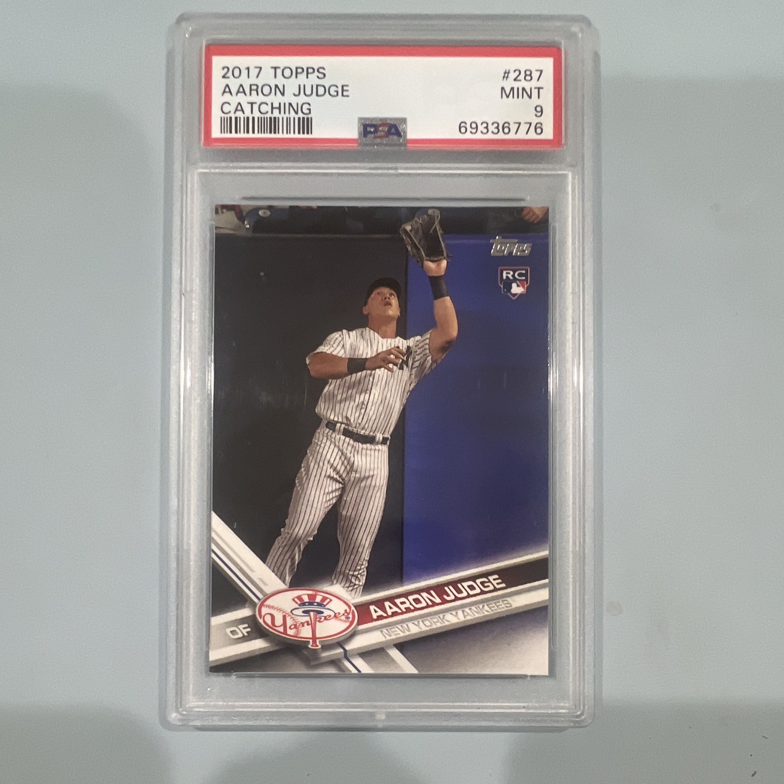 Topps 2017 Aaron Judge Fielding RC #287 New York Yankees PSA 9