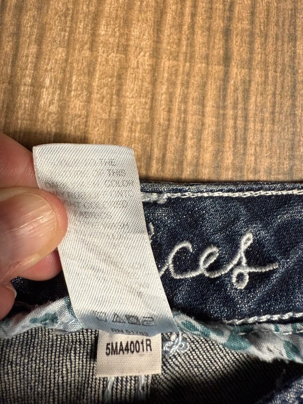 Y2K ladies jeans size 14/16 embroidered pockets boot cut image 4