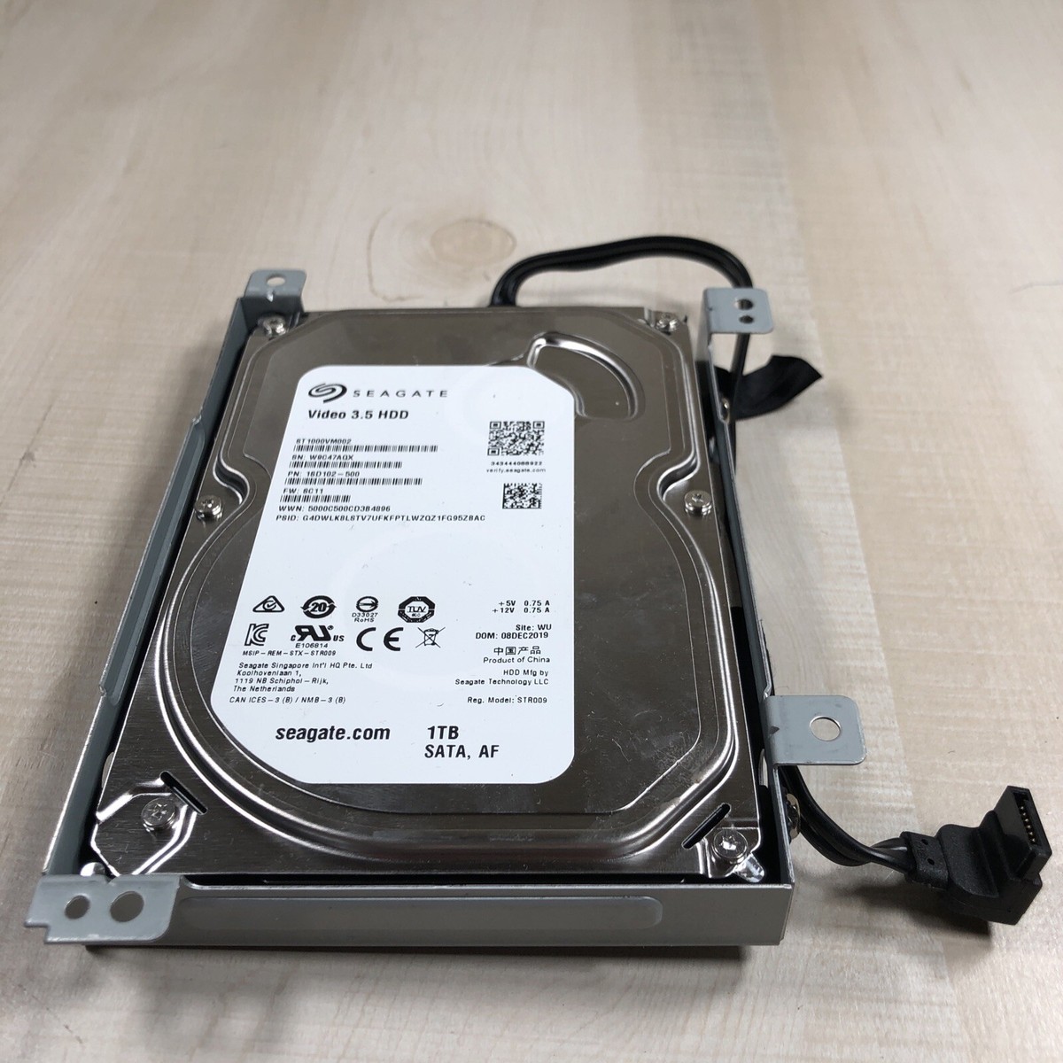 Seagate Video 3.5 ST1000VM002 1 TB 3.5