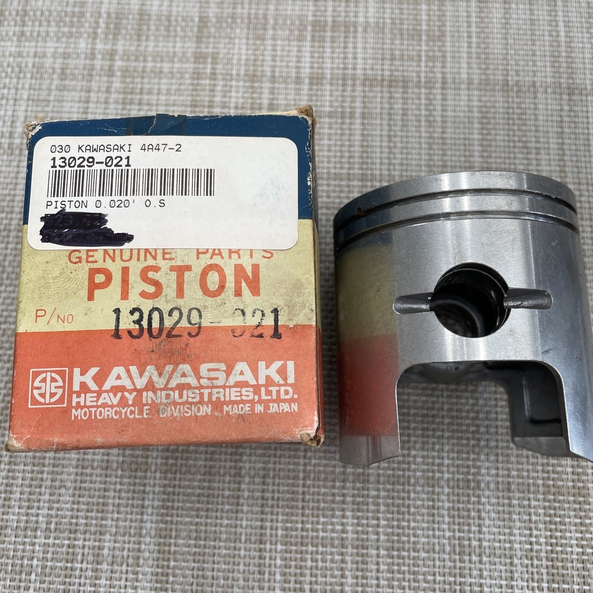 1967 F2TR 1971 F2 1971 F3 Kawasaki 13029-021 Piston O/S .020