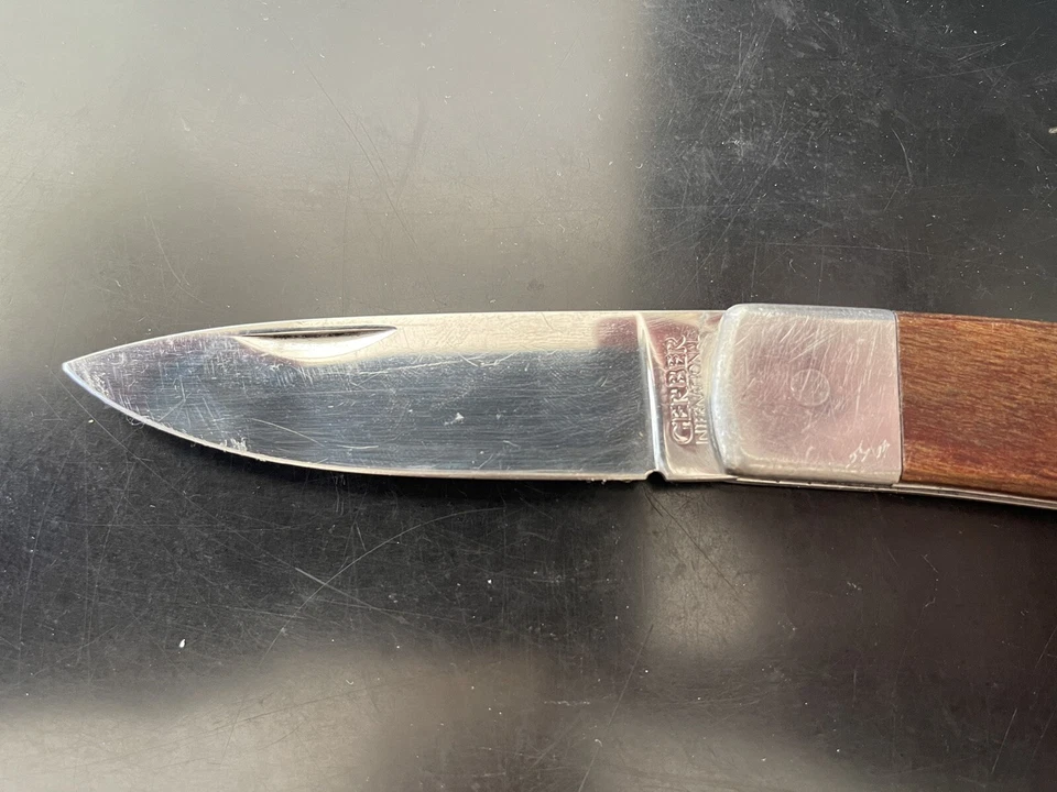 Gerber International 440C Stainless Taiwan Folding Knife Wood Handle Vintage - Image 2 of 4