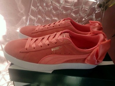 puma rose noeud derriere