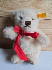 Steiff Classic 1970 Petsy Teddy Bear 029127 Retired - Fully jointed