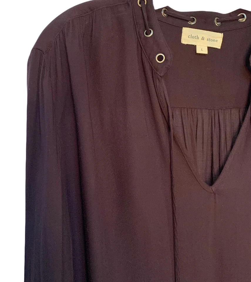 布和石头茄子紫色无领领带农民衬衫,尺寸 L — 第 2/4 张图片