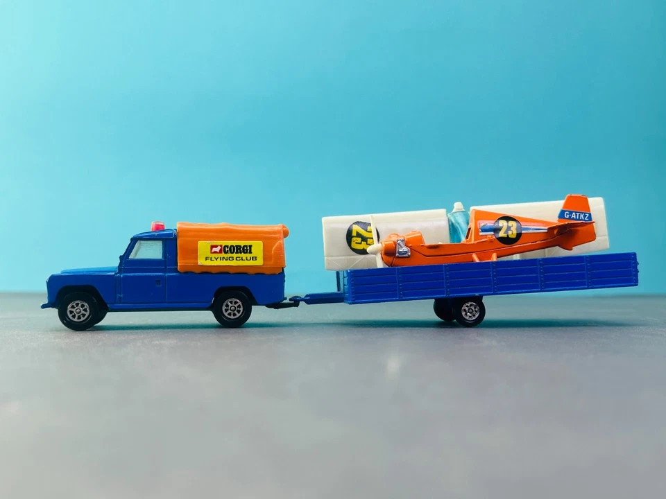 CORGI TOYS GS 19 Whizzwheels Land Rover FLYING CLUB Nipper Aircraft and Trailer - Bild 4 von 4