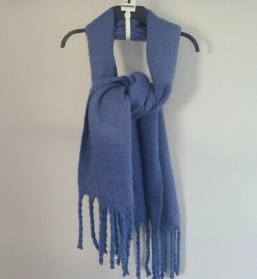 Fluffy Blanket Scarf with Braided Trim, Blue Color, NWT  display picture 1