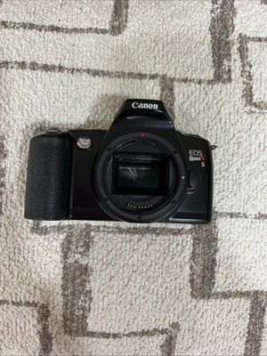 Canon EOS Rebel XS Camera