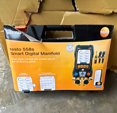 Testo 558s Smart Digital Wireless Manifold 2-Valve Kit w/ Carrying Case