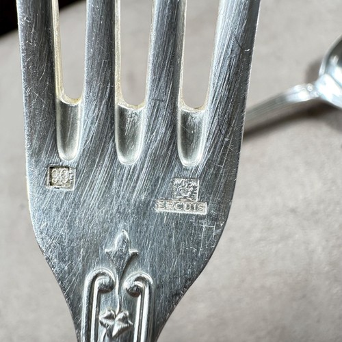Preciosa ama de casa vintage de 34 piezas de metal plateado Ercuis de los años 50 - Imagen 6 de 10