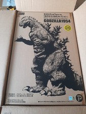X-Plus Gigantic Series Godzilla 1954 Ric Statue  Bust Yuji Sakai Xplus New 18"