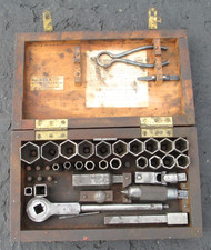 L. S. Starrett Ratchet Wrench Set 443-A Vintage