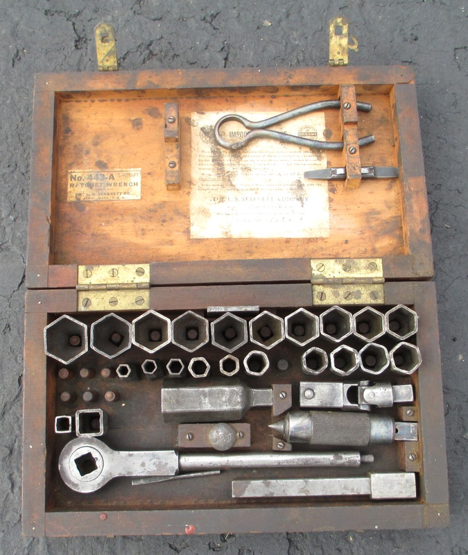 L. S. Starrett Ratchet Wrench Set 443-A Vintage