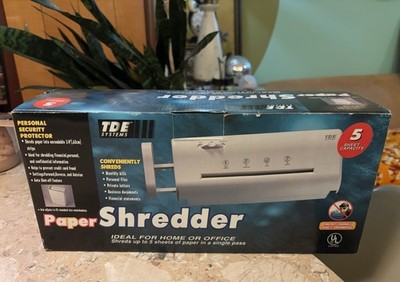 TDE Systems Paper Shredder 5-SHEET CAPACITY New In Original Box with Manual