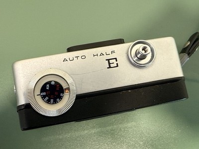 Ricoh Auto Half E Half-Frame 35mm Film Camera Flower Version Made