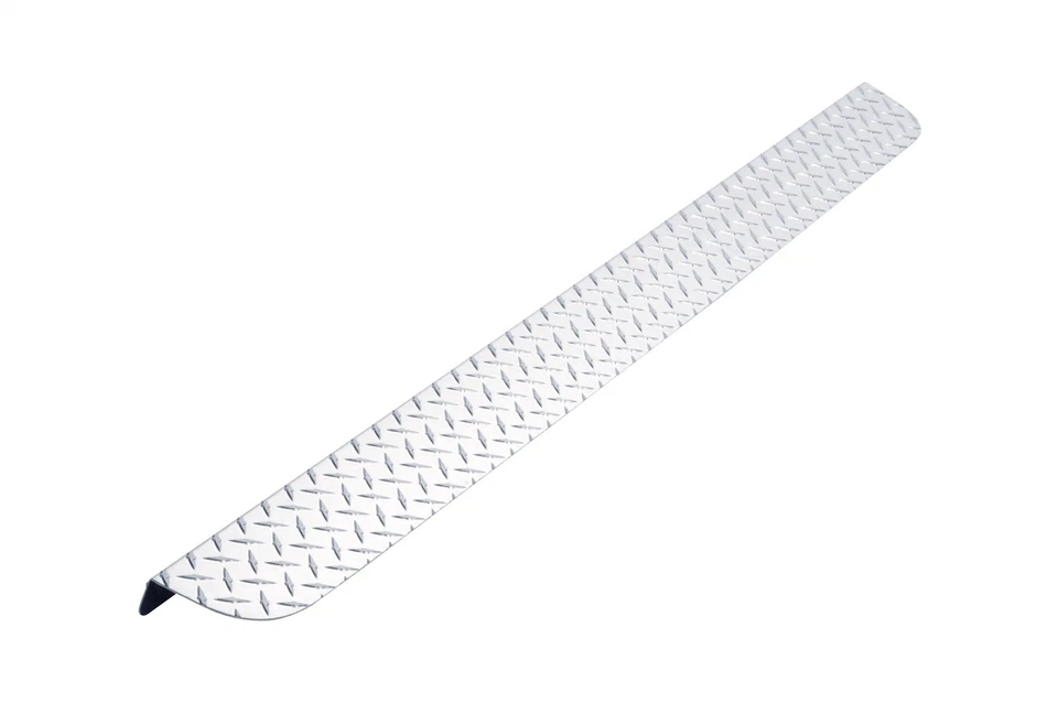 Protector de tapa de puerta trasera Dee Zee DZ2101 para modelos seleccionados de Chevrolet GMC 88-00 Foto 2 de 4