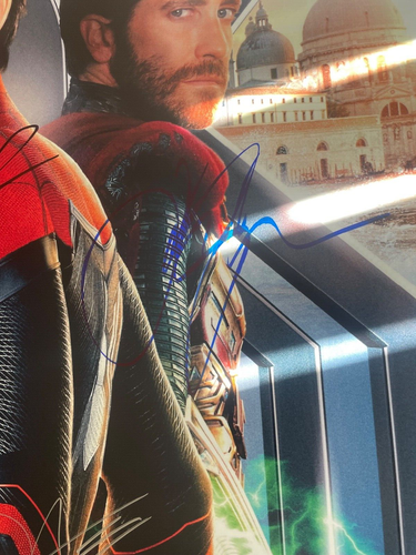 Spider-Man Far From Home Poster, S/N with COA, signed by 12 - Picture 10 of 23