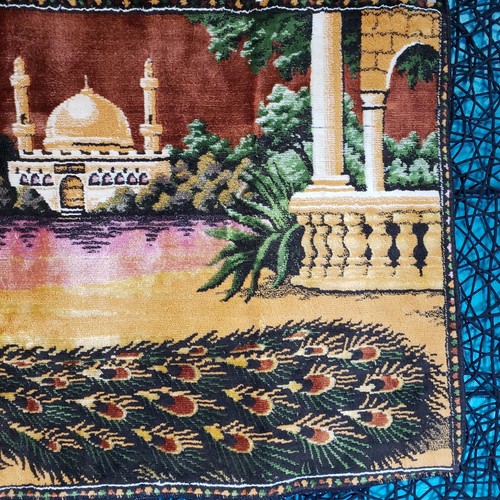 VTG P.T.C. Tapestry Peacock Wall Rug MCM 38.5" x 19.5" VELVET MADE IN LEBANON - Picture 4 of 12