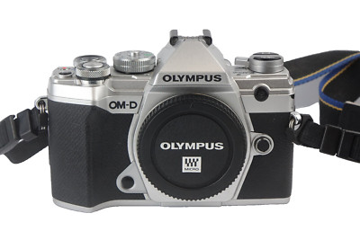 Olympus OM-D E-M5 Mark III EM5 III silber Gehäuse Body