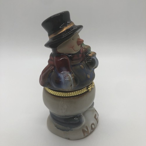 Snowman Scarf Gift Top Hat Christmas Tree Porcelain Trinket Jar Box - Picture 3 of 18