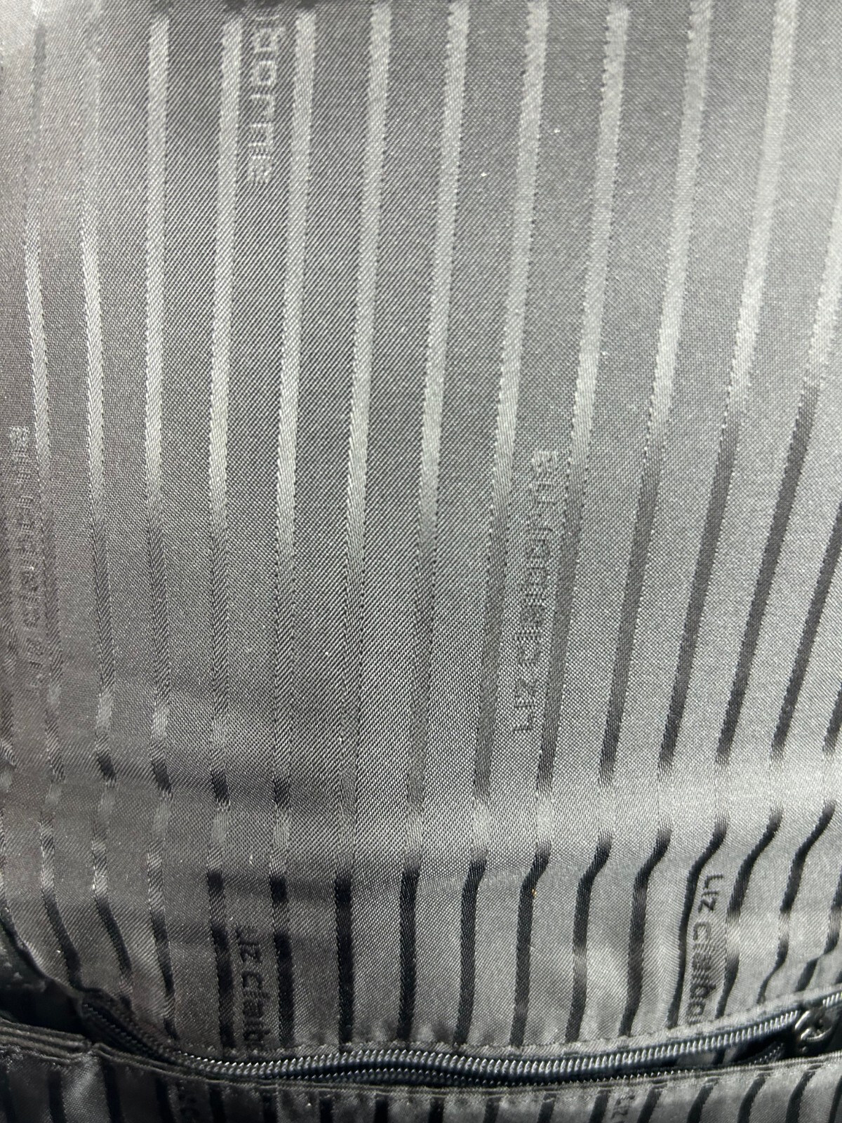 Leather Co by Liz Claiborne Black Leather Medium Crossbody Purse Messenger Bag