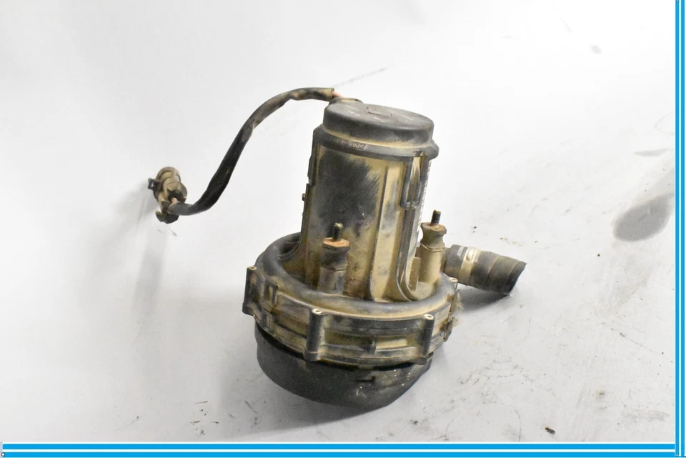 04-08 Bomba de inyección de aire Smog secundaria Maserati Quattroporte 181197 OEM Foto 2 de 4